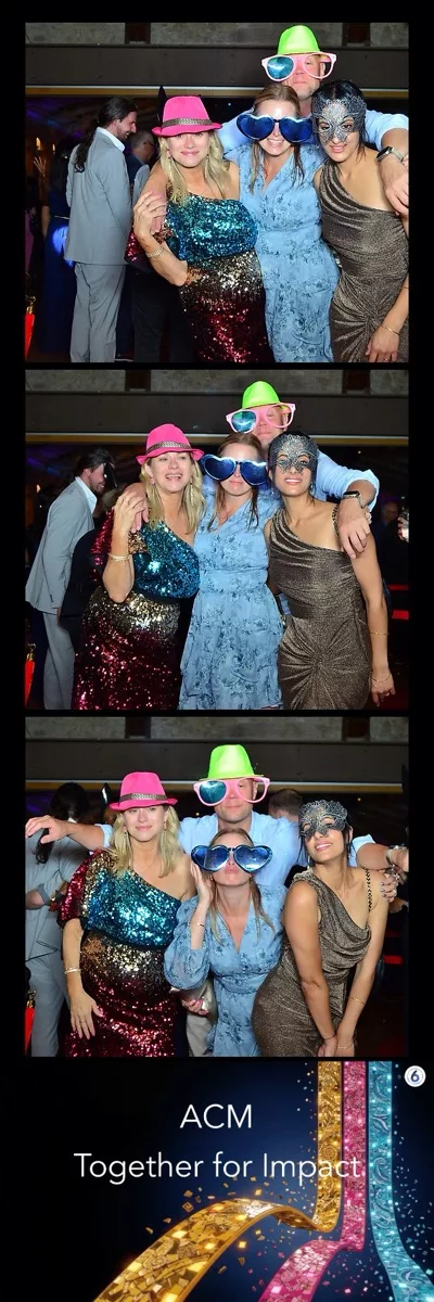 Magic mirror photo booth photo strip from the Medtronic event