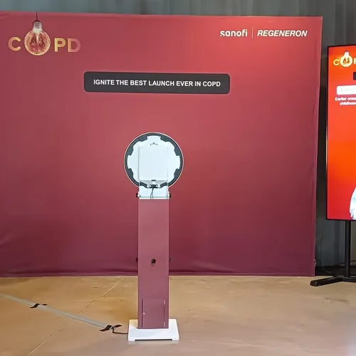 Photocall personalizado de Sanofi y Regeneron en un congreso